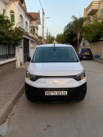 voitures-fiat-doblo-2023-professionnel-guelma-algerie