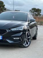 moyenne-berline-seat-leon-2021-beats-tlemcen-algerie