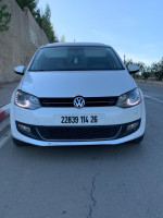 voitures-volkswagen-polo-2014-life-berrouaghia-medea-algerie