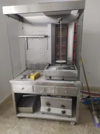 Machine shawarma avec sa table 