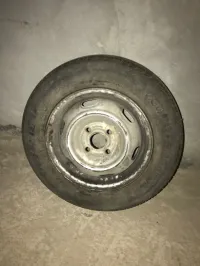 عجلة احتياطية للهربيل roue de secours