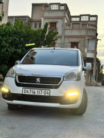 voitures-peugeot-partner-2017-tepee-allure-ain-mlila-oum-el-bouaghi-algerie