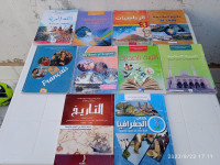 livres-magazines-2-eme-annee-cem-el-braya-oran-algerie