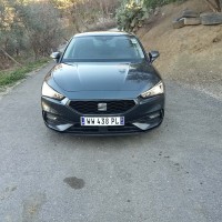 سيارات-seat-leon-2022-بوعنداس-سطيف-الجزائر