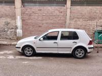 moyenne-berline-volkswagen-golf-4-1998-biskra-algerie