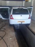 voitures-renault-clio-campus-2013-bye-saoula-alger-algerie