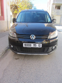 voitures-volkswagen-caddy-2015-cross-bouira-algerie