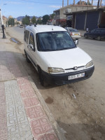 voitures-peugeot-partner-2001-lardjem-tissemsilt-algerie