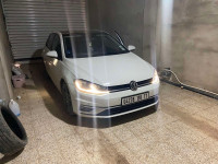 voitures-volkswagen-golf-7-2018-carat-ain-oussara-djelfa-algerie