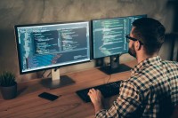 إشهار-و-اتصال-developpeur-web-professionnel-a-votre-service-sites-modernes-سطيف-الجزائر