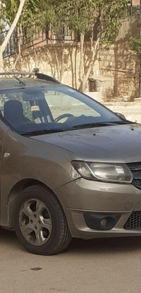 voitures-dacia-logan-2014-djelfa-algerie