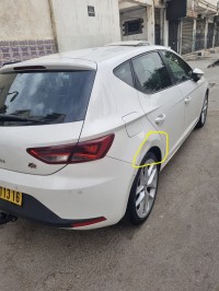 سيارات-seat-leon-2013-باب-الزوار-الجزائر