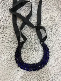 COLLIER SIGNATURE EN VELOURS ET PIERRE
