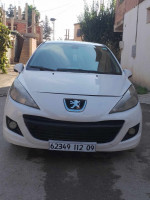 voitures-peugeot-207-2012-boufarik-blida-algerie