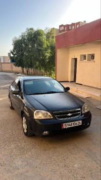 سيارات-chevrolet-optra-5-portes-2006-المدية-الجزائر