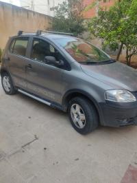سيارات-volkswagen-fox-2006-بن-عكنون-الجزائر