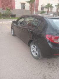 سيارات-emgrand-ec-7-rv-2012-hatch-back-باب-الزوار-الجزائر