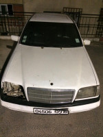 voitures-mercedes-classe-c-1999-bachdjerrah-alger-algerie