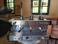 Une machine à café de bonne qualité