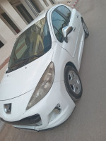 utilitaire-peugeot-207-2012-el-guelbelkebir-medea-algerie