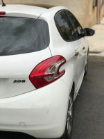 citadine-peugeot-208-2012-allure-guelma-algerie