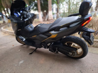 motos-scooters-yamaha-tmax-560-cc-2021-annaba-algerie