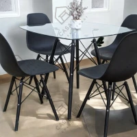 table café avec 2 ou 4 chaises 