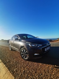 سيارات-hyundai-i20-2018-بئر-الجير-وهران-الجزائر