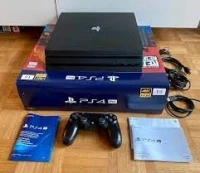 PS4 PRO 1TO ETAT NEUF