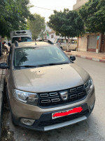 voitures-dacia-sandero-2018-stepway-privilege-jijel-algerie