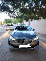 voitures-bmw-serie-1-2023-sport-m-kouba-alger-algerie