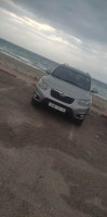 tout-terrain-suv-hyundai-santafe-2011-prestige-tizi-ouzou-algerie