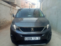 voitures-peugeot-rifter-2021-miliana-ain-defla-algerie