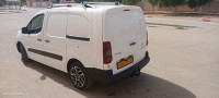 voitures-citroen-berlingo-2015-tole-niveau-2-mostaganem-algerie