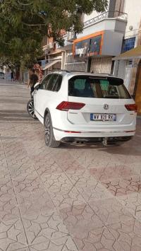 سيارات-volkswagen-tiguan-2018-r-line-باتنة-الجزائر