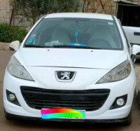 voitures-peugeot-207-2011-drean-el-tarf-algerie