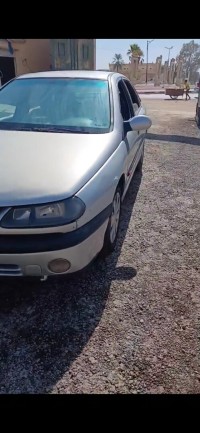 سيارات-renault-laguna-1-2001-بسكرة-الجزائر