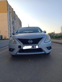 voitures-nissan-sunny-2015-acenta-collo-skikda-algerie