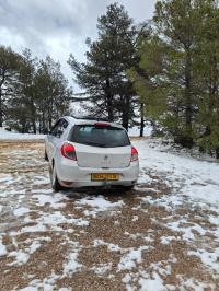سيارات-renault-clio-3-2010-لرجام-تيسمسيلت-الجزائر
