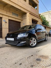 سيارات-volkswagen-polo-2013-black-et-silver-دار-البيضاء-الجزائر
