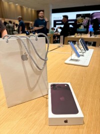 هواتف-ذكية-apple-18-pro-max-بوقادير-الشلف-الجزائر