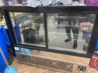 Comptoir réfrigérateur simafe présentoir 