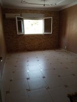 appartement-vente-f3-alger-ain-naadja-algerie