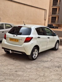Toyota Yaris 2015 Touch Active