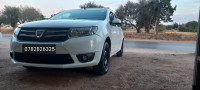 automobiles-dacia-logane-2015-mostaganem-algerie