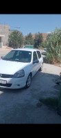 moyenne-berline-renault-clio-campus-2012-algerie