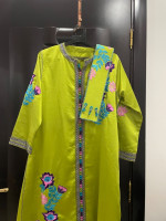 tenues-traditionnelles-caftan-de-couleur-vert-pistache-taille-m-dely-brahim-alger-algerie