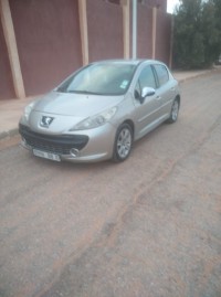 سيارات-peugeot-207-2008-premium-أولف-أدرار-الجزائر