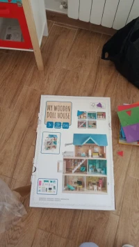 Maison poupée pour enfant 
