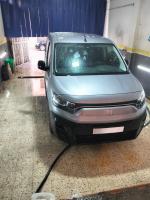 automobiles-fiat-doblo-2023-professionnel-bir-el-djir-oran-algerie